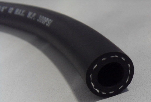 A mangueira de ar industrial da identificação 8mm do ISO 2398 do CE/mangueira de borracha do preto com fibra trançou o reforço