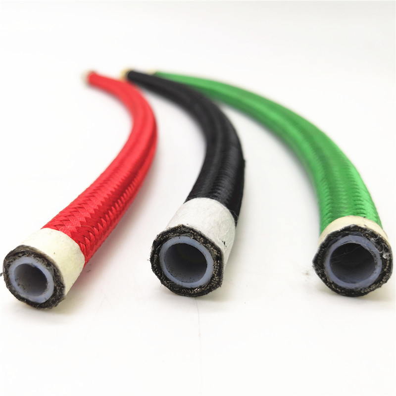 Mangueira de PTFE de alta pressão com uma camada trançada de aço inoxidável para transporte e hidráulica móvel