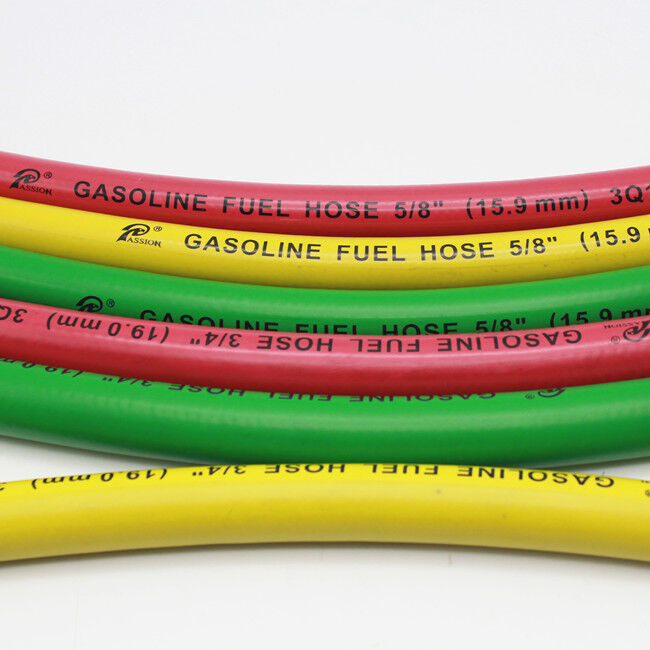 Conjunto de mangueira flexível de alta qualidade para uma estação de gasolina (interfaces de 6 mm a 1 polegada) ‡ adequado para sucção e transferência de gasolina/diesel.