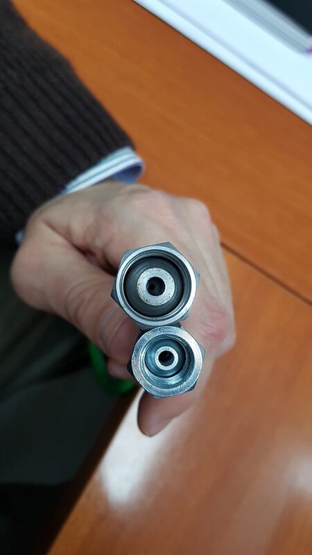 Mangueira de Teste de Pressão Ultra Alta DN2 3,2 mm Diâmetro Interno 630Bar Pressão de Ruptura 2000Bar Mangueira de Carregamento de Ar Comprimento Estendido 0,5m
